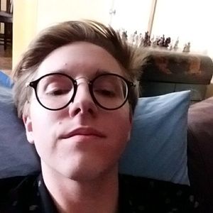 Meet your Posher, Sam